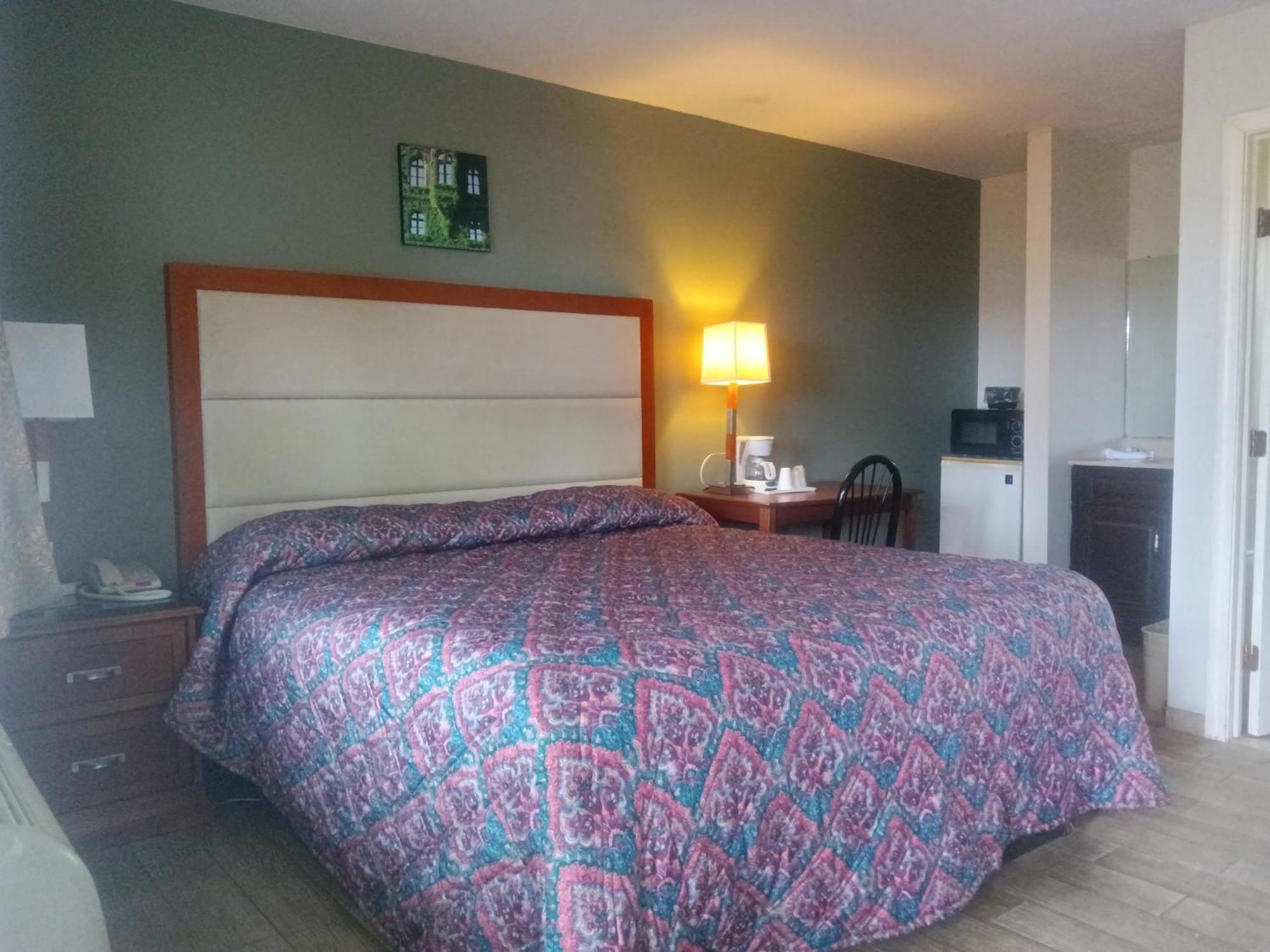 Maple Leaf Motel New Milford Dış mekan fotoğraf