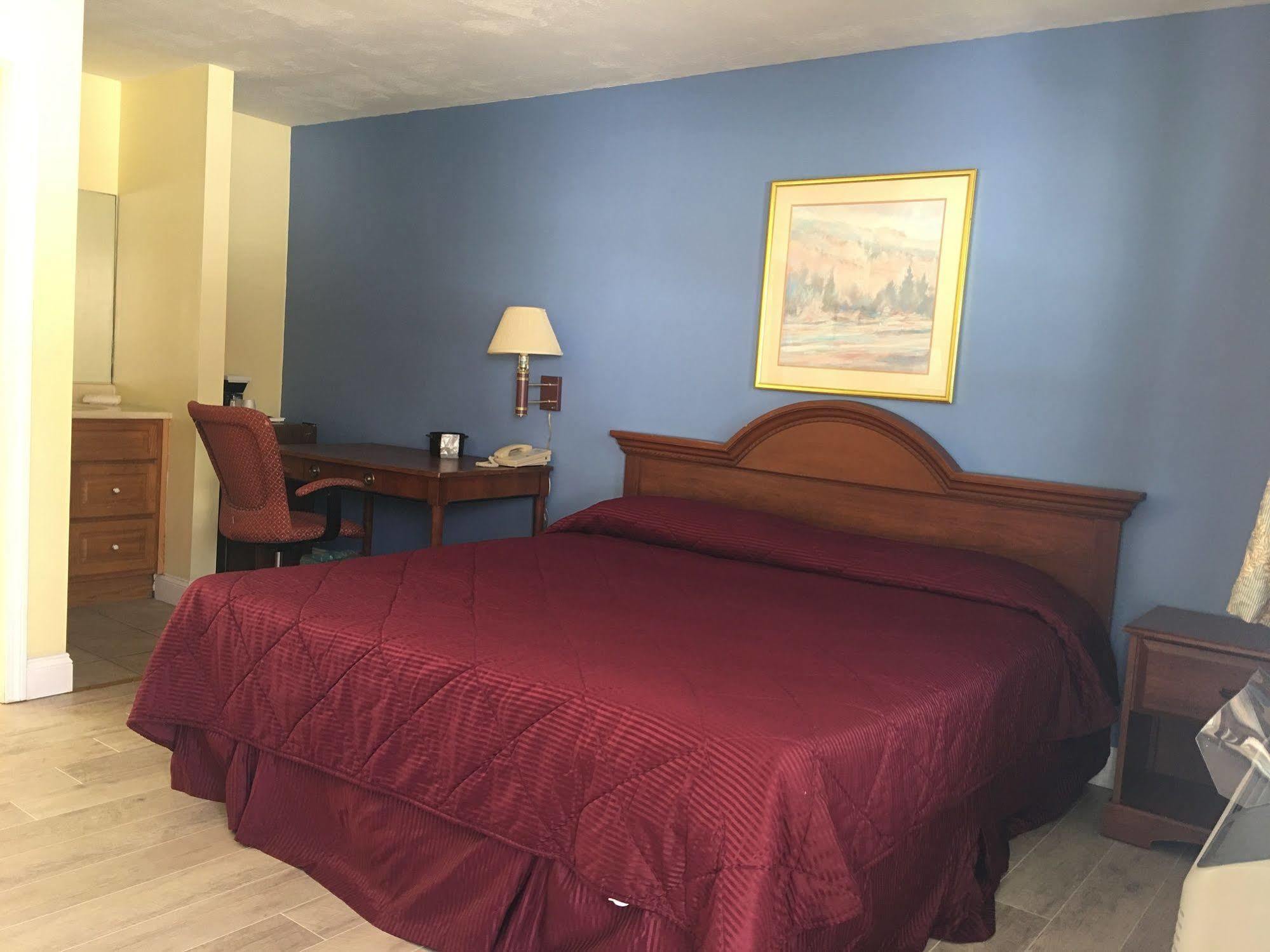 Maple Leaf Motel New Milford Dış mekan fotoğraf